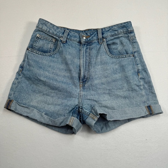 Divided H&M Roll Hem Boyfriend Shorts Womens Size 6 High Waisted Light Wash - Picture 1 of 9